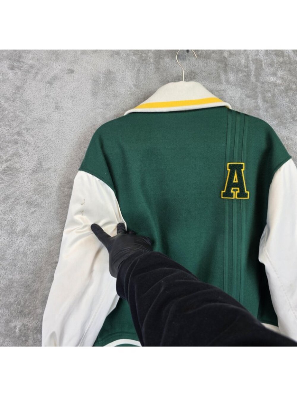 Adidas Jacket Womens XL Green Varsity Letterman Snap Front Striped Trim HY4184 - Picture 10 of 16